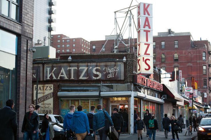 Vue du restaurant Katz's Delicatessen New York - Etats-Unis