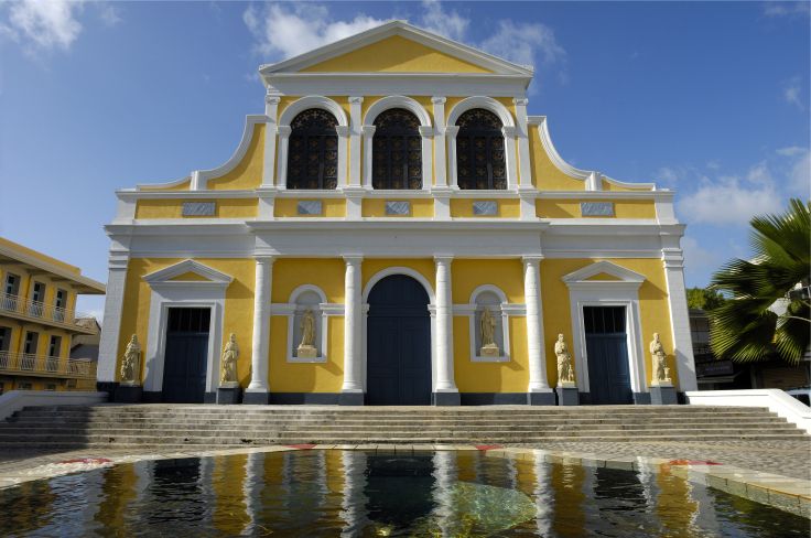 Église Saint-Pierre-et-Saint-Paul de Pointe-à-Pitre - Guadeloupe
