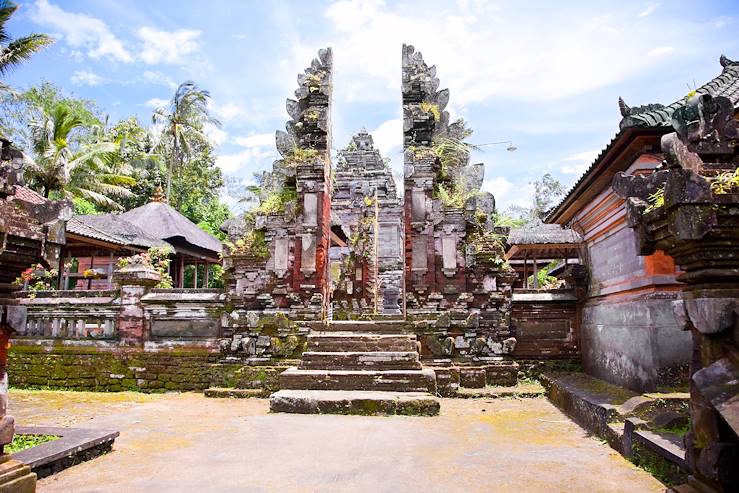 Tampaksiring - Pura Mengening - Bali