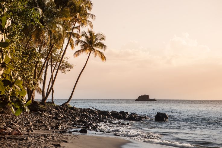Voyage itinérant Martinique - Guadeloupe - Fort-de-France - Deshaies - Sainte-Anne - Basse-Terre - Marie-Galante