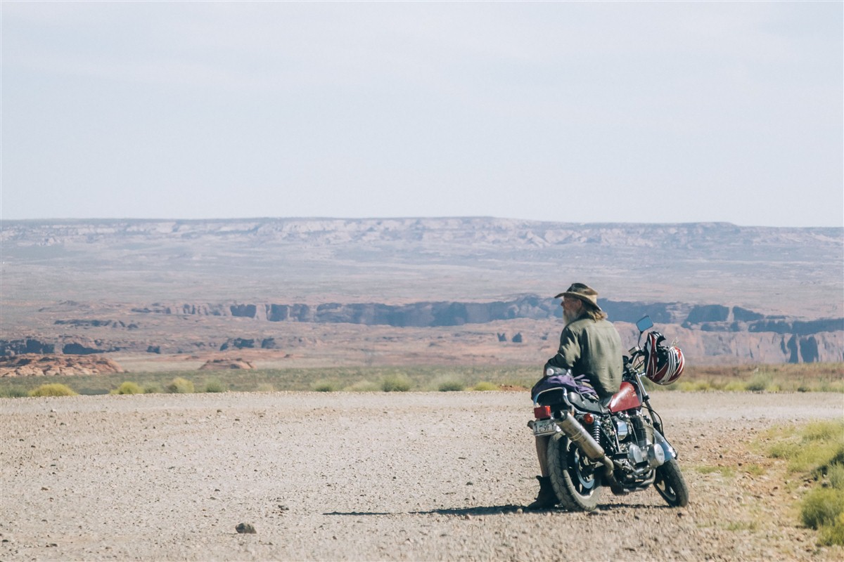 moto dans le desert