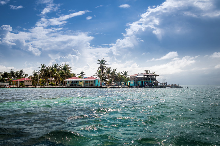 Jouer les pirates au Caye Caulker