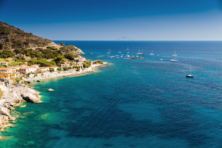 Plage de Cavoli en Toscane