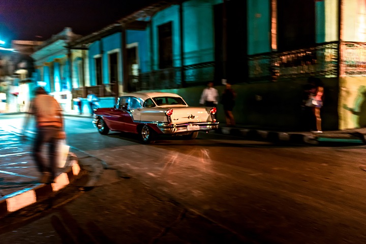 Belle voiture à Cuba