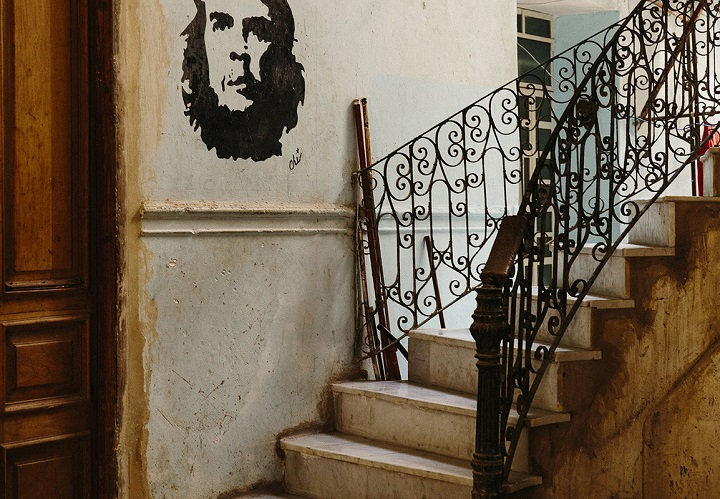 Escalier à La Havane