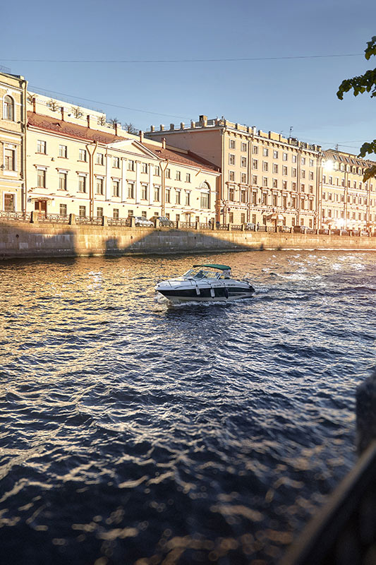Bateau sur la Volga