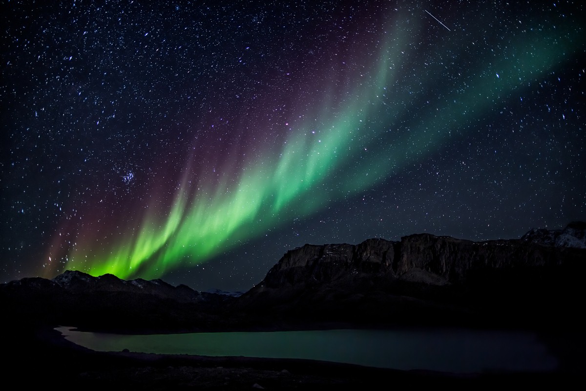 Les aurores boréales mettent le vert au ciel - Sciences et Avenir