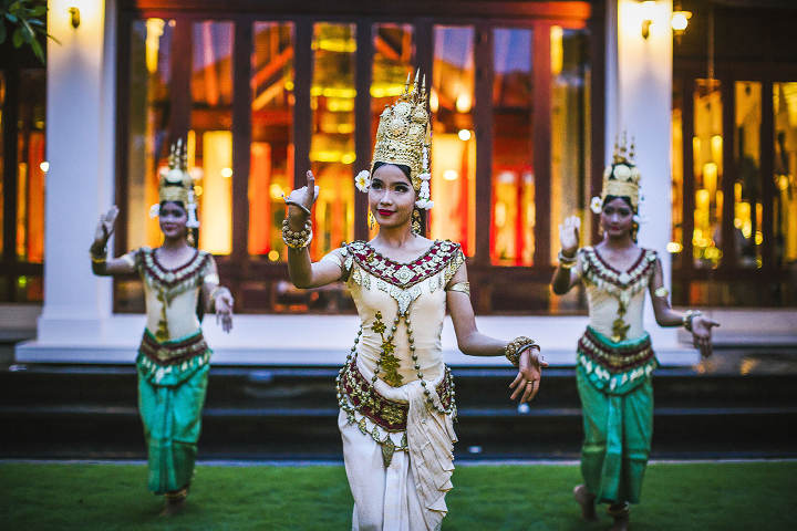 danse au Anantara Angkor Resort 