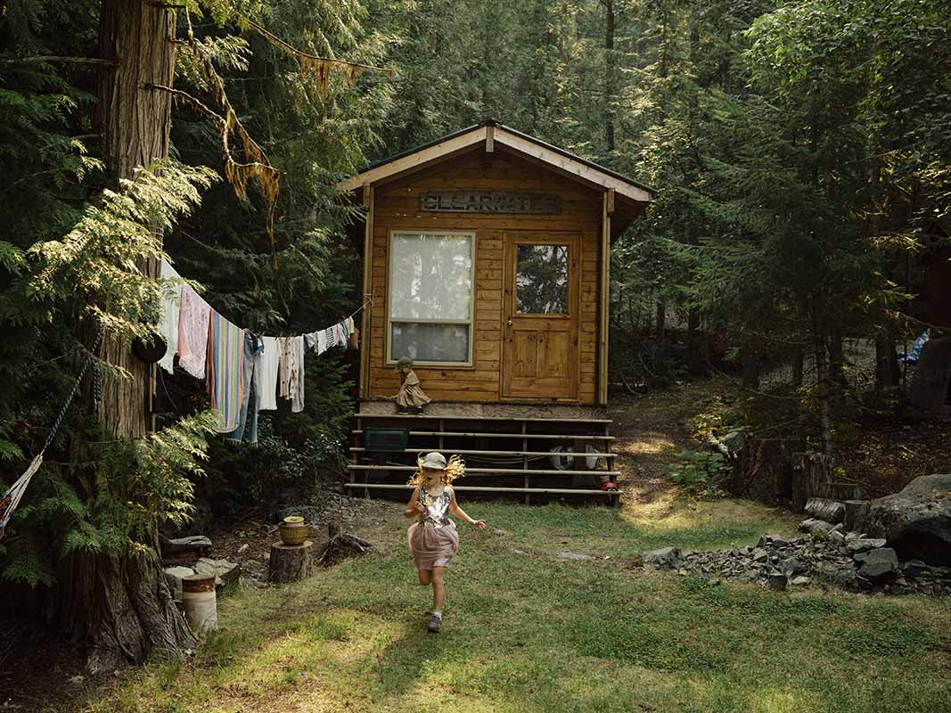 enfant dans la nature