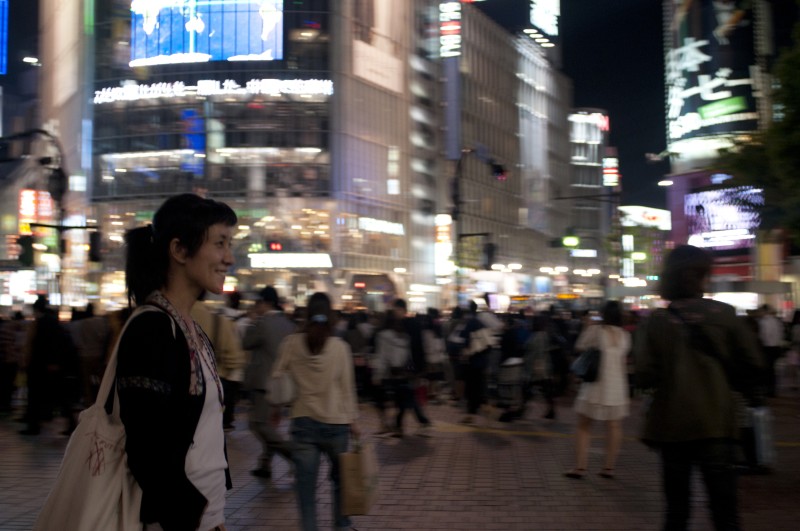 femme dans les rues de Shibuya