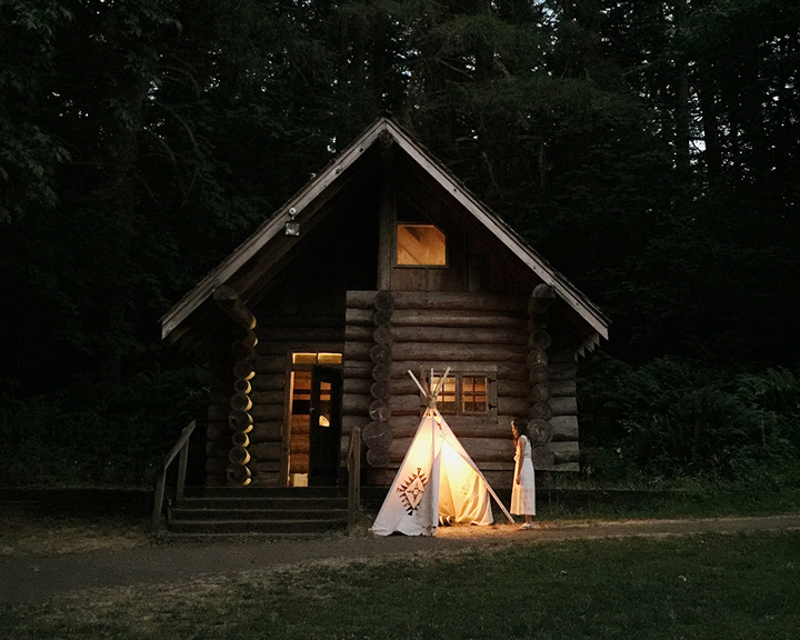 Jolie maison éclairée aux Etats-Unis