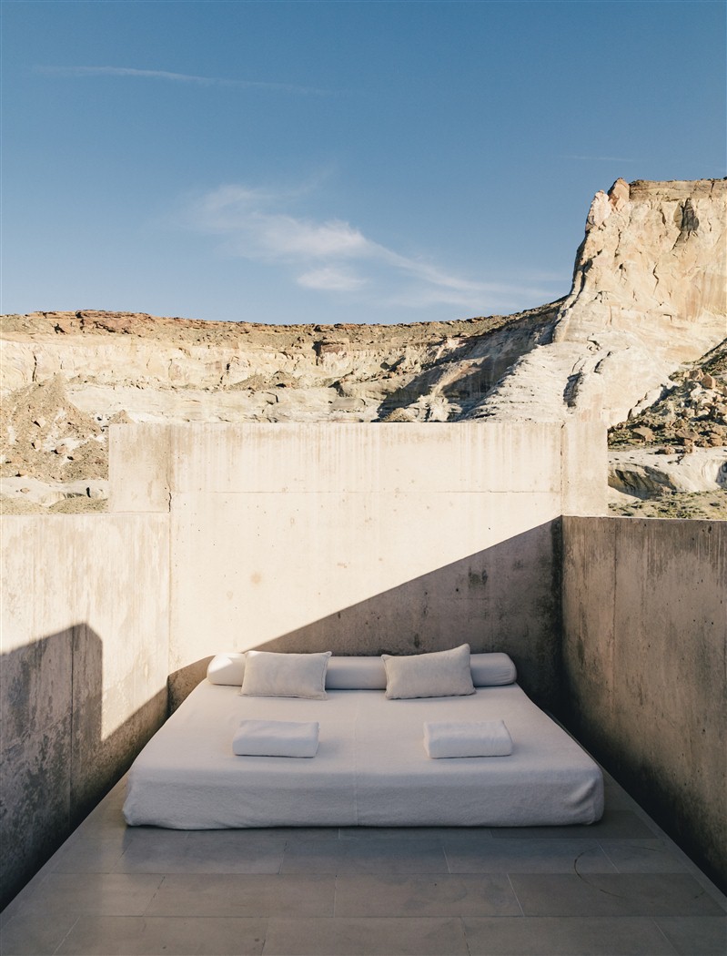 lit dans le desert