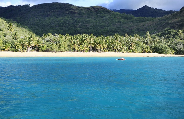 Mer, plage et foret en Polynésie