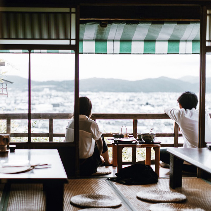 couple japonais au restaurant