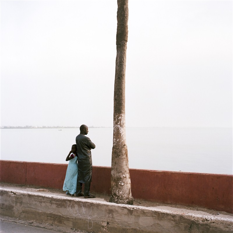 un homme et sa fille à Saint Louis du Sénégal
