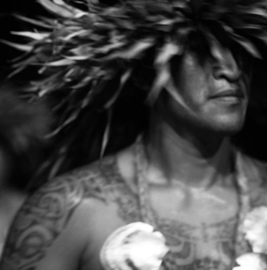 A fleur de peau, le corps en Polynésie